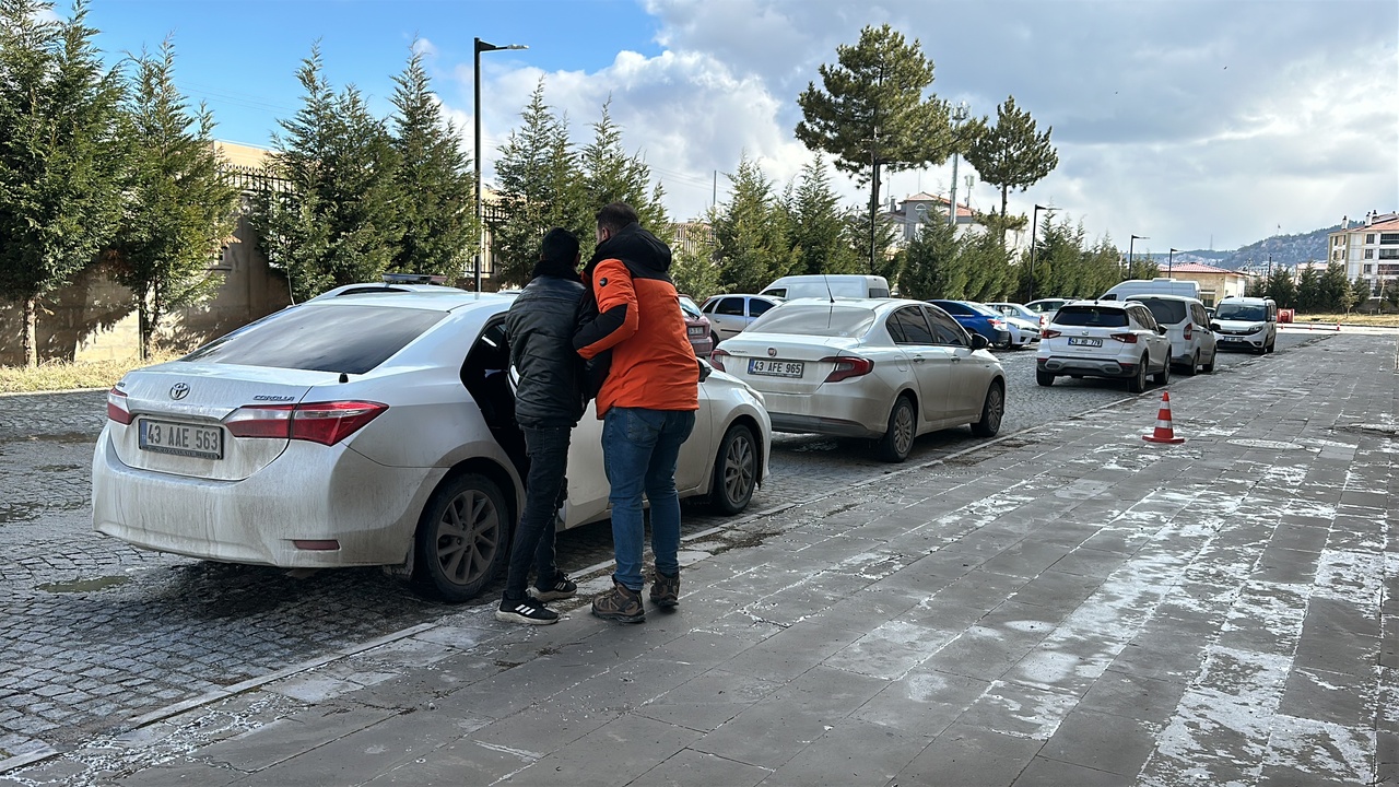 Hamile Eşine Tüfekle Saldıran Şüpheli Gözaltına Alındı