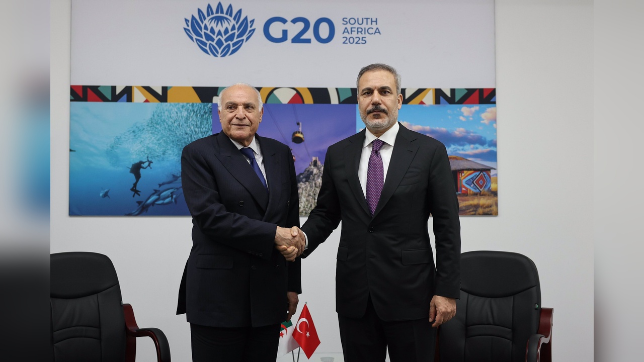 Bakan Fidan ve Cezayirli Mevkidaşı Attaf Arasında Önemli Görüşme