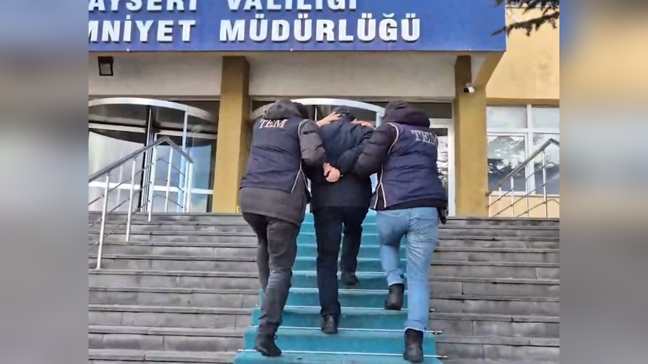 FETÖ'nün Emniyet Mahrem Sorumlusu Kayseri'de Ele Geçirildi