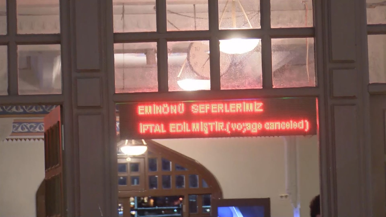 İstanbul'da Kar Yağışı, Şehir Hatları ve İDO Seferlerini Aksattı