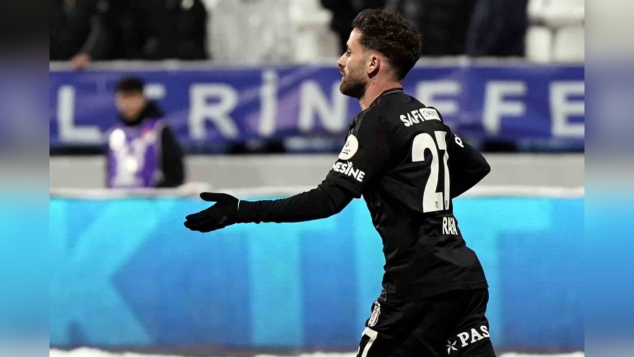 Beşiktaş, Eyüpspor'u İlk Yarıda Geçti