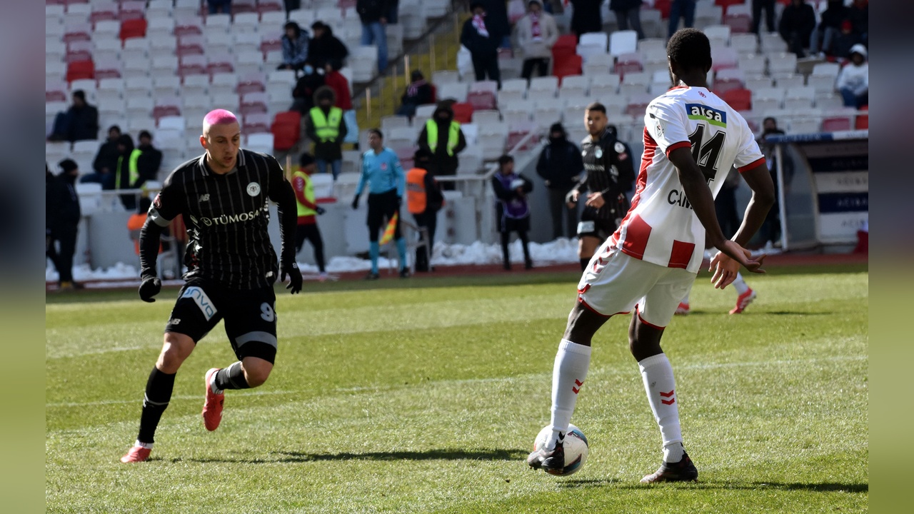 Sivasspor ve Konyaspor Beraberlikte Anlaştı