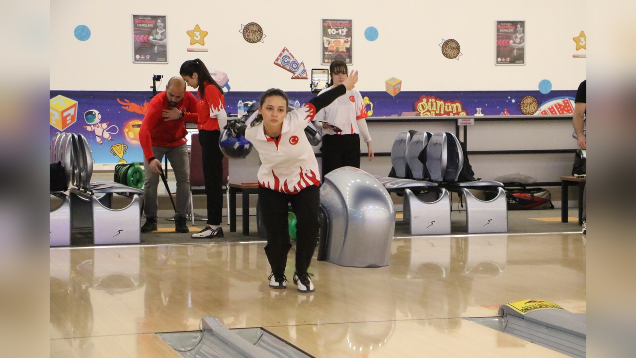 Bowling Milli Takımı, Avrupa Şampiyonası Hazırlıklarını Samsun'da Sürdürüyor