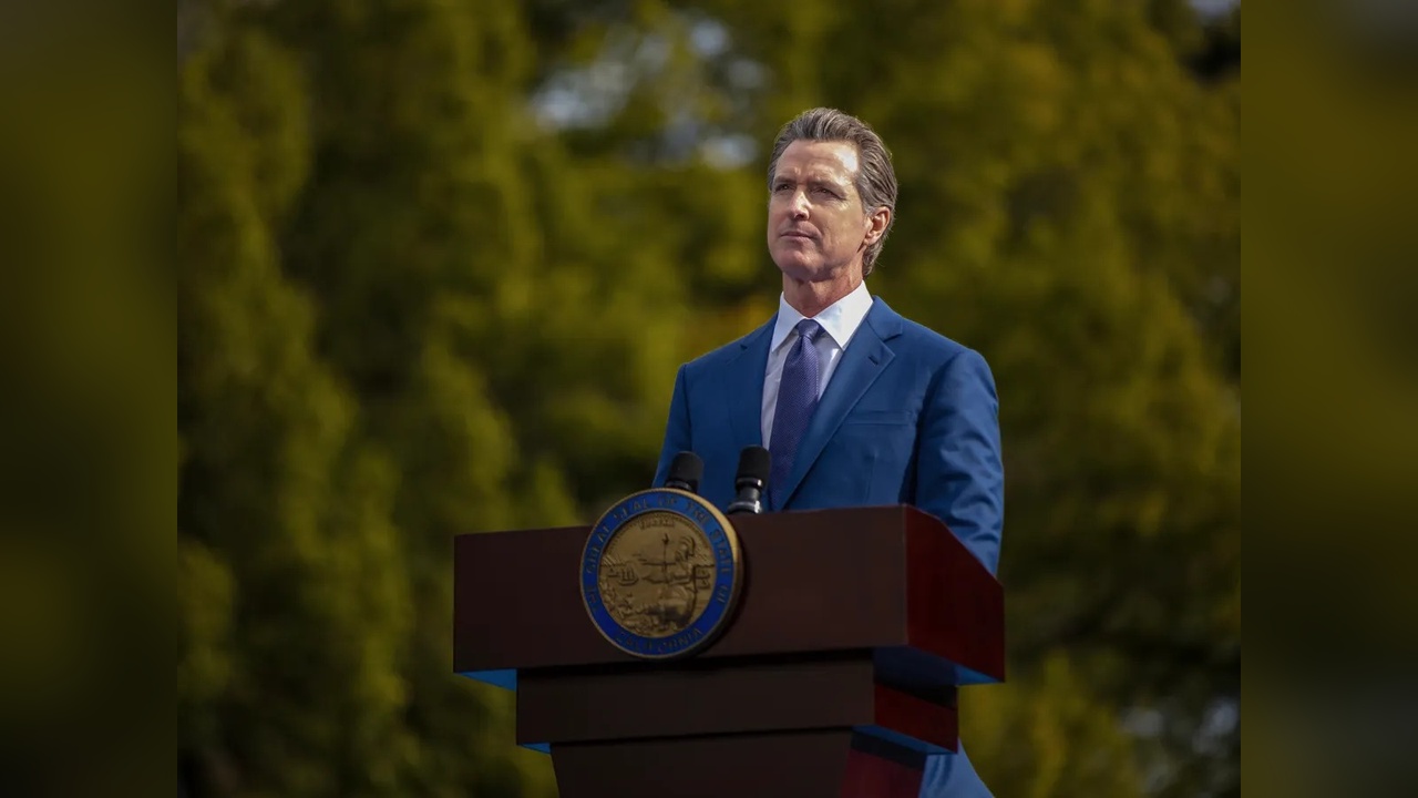California Valisi, Los Angeles İçin 40 Milyar Dolar Yardım Talep Etti