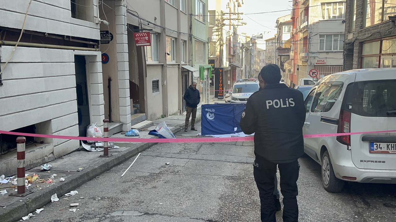 Balkondan Düşen Seher'in Hayatı Kayıp Gitti