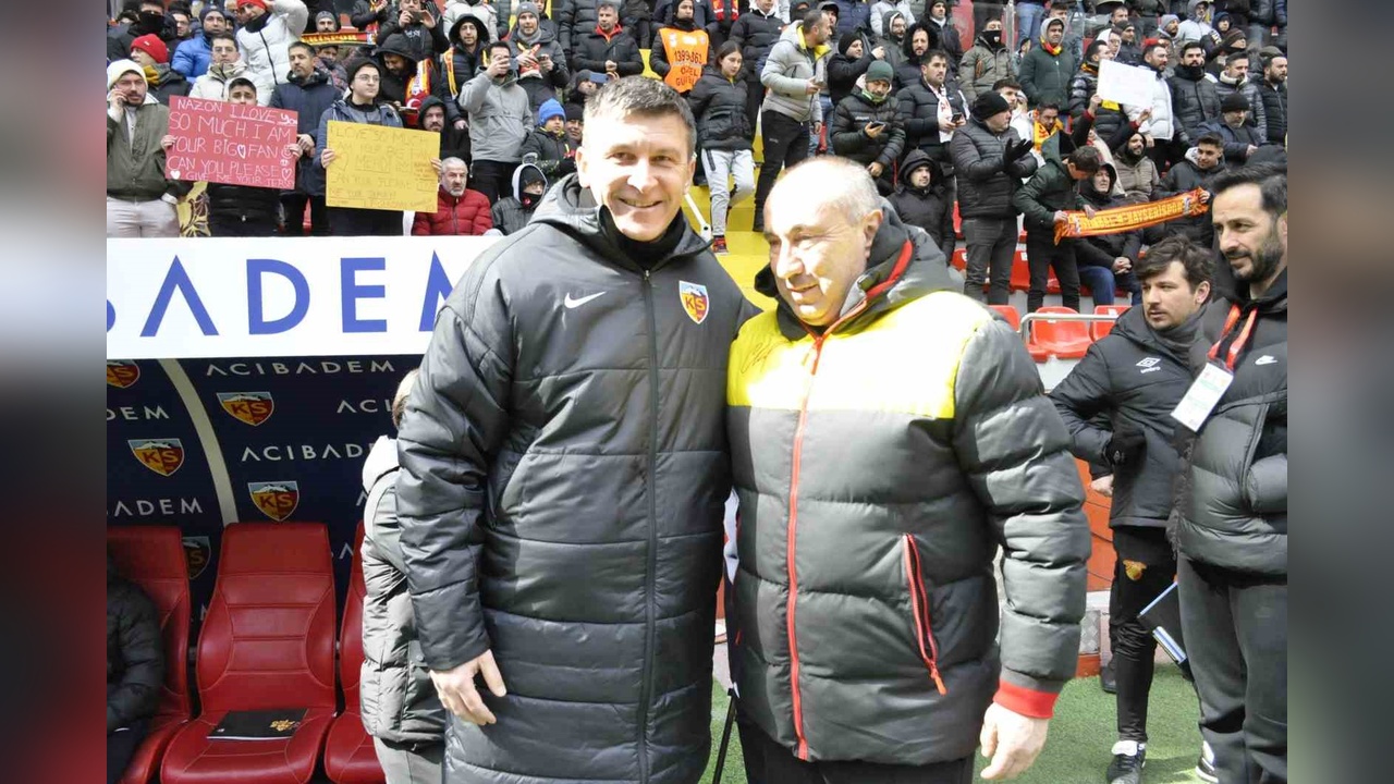 Kayserispor, Göztepe'yi İlk Yarıda Geçti
