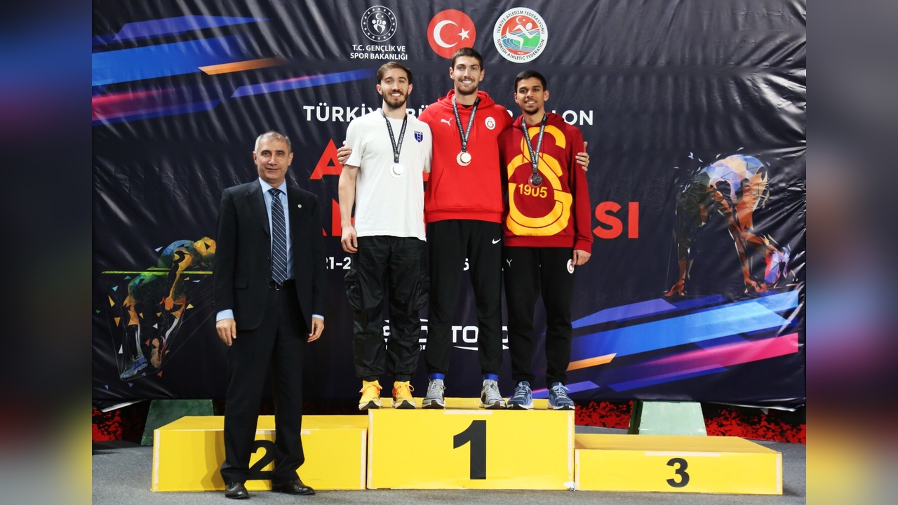 İstanbul'da Türkiye Büyükler Salon Atletizm Şampiyonası Tamamlandı