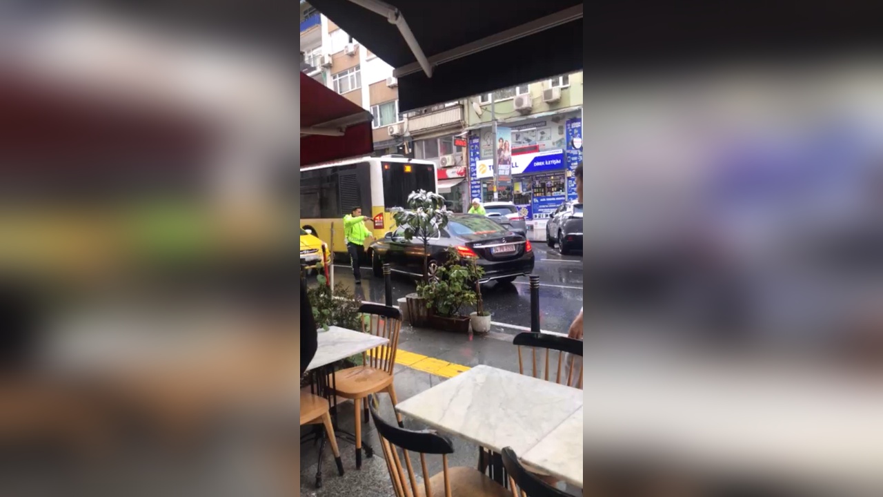 Ortaköy'de Polise Uymayan Şüpheli Hastaneye Kaldırıldı