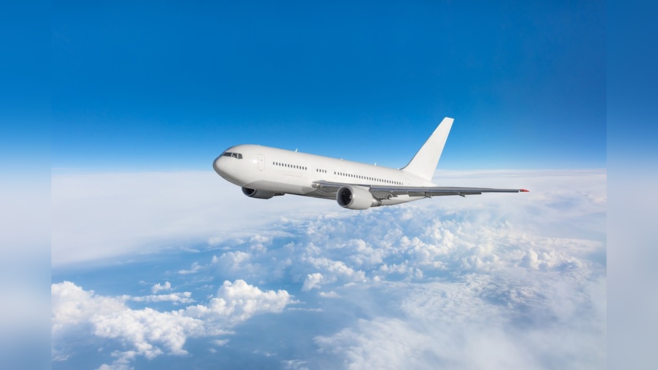Bomba İhbarı Üzerine American Airlines Uçağı Roma'ya Acil İniş Yaptı