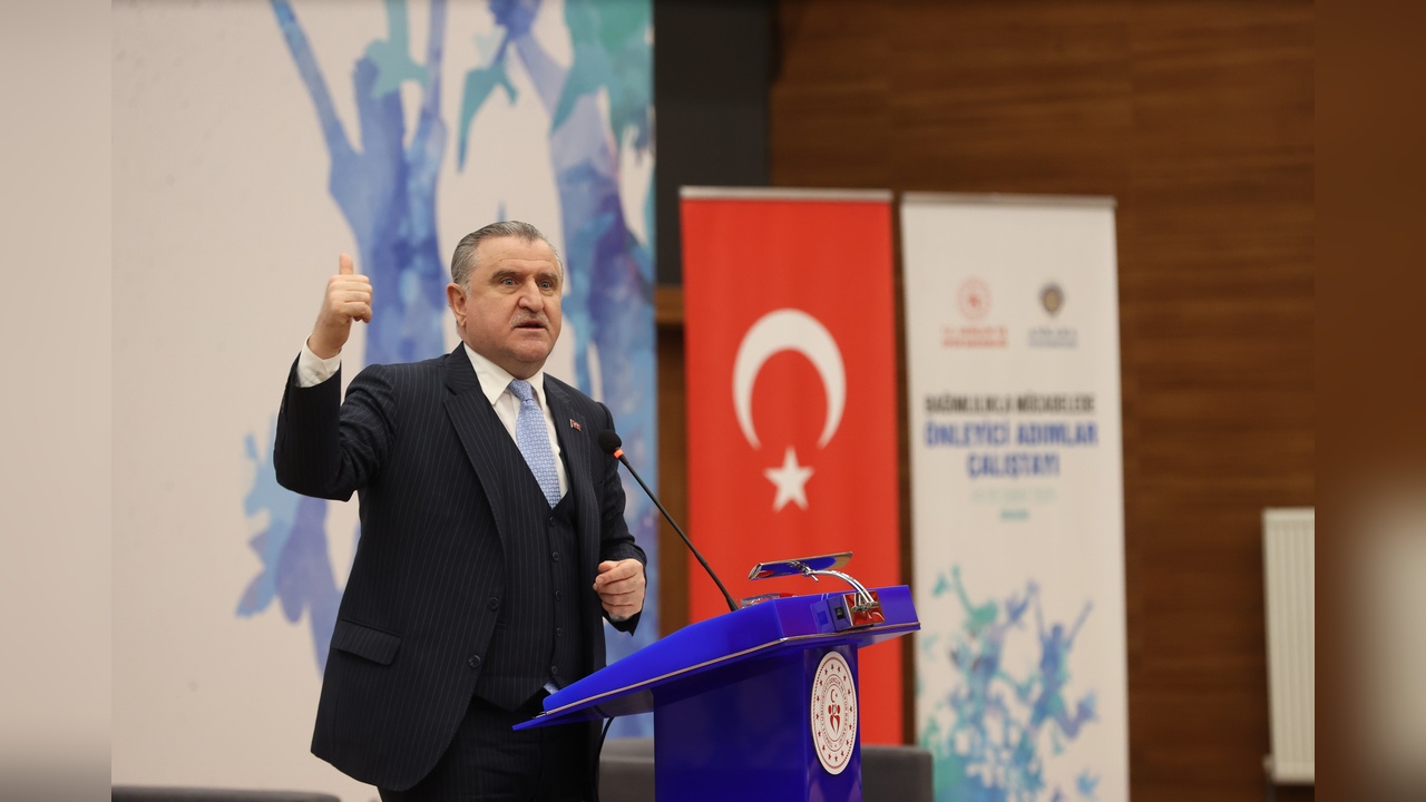 Bakan Bak, Ailelerin Rolüne Dikkat Çekti