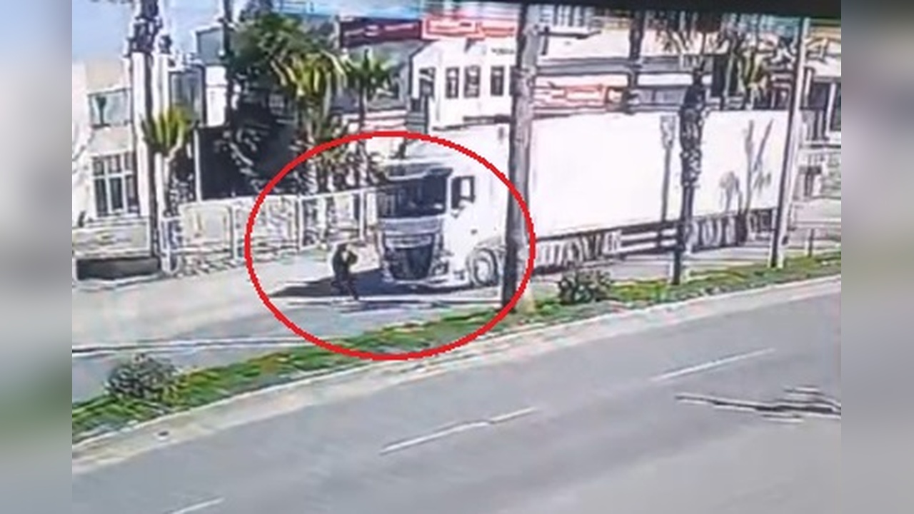 TIR Çarpması Sonucu Yaya Ağır Yaralandı