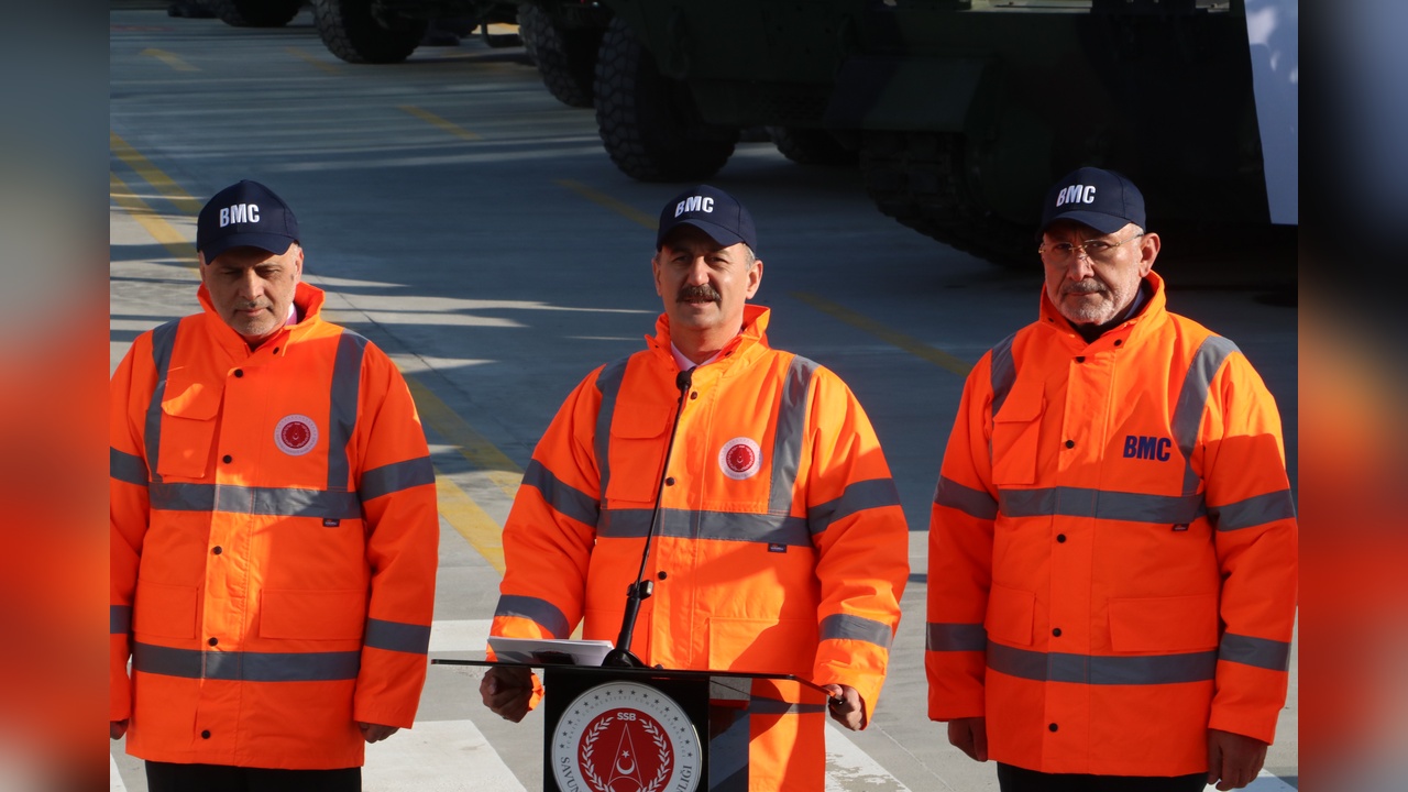 Savunma Sanayii Başkanı Görgün, İlk Seri Üretim Tanklarının Teslimatını Duyurdu