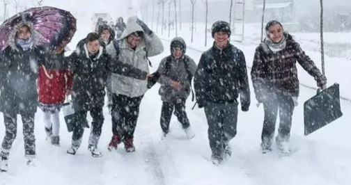 25 Şubat'ta kar tatili: Hangi illerde okullar tatil edildi?