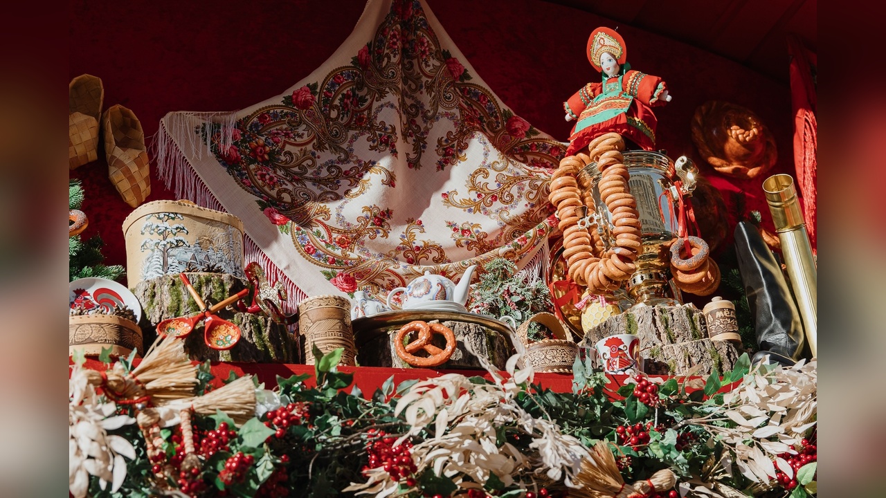 Moskova'da Maslenitsa Festivali 2 Mart'a Kadar Sürüyor