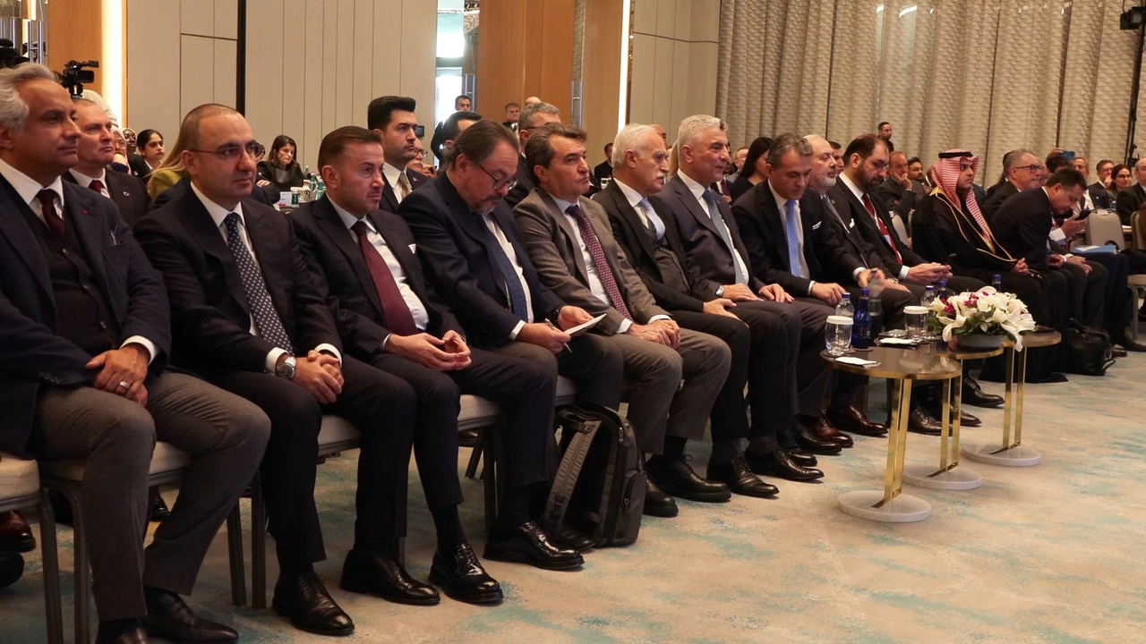 Bakan Bolat: Kamu-Özel İş Birlikleri ile Altyapı Gelişimi
