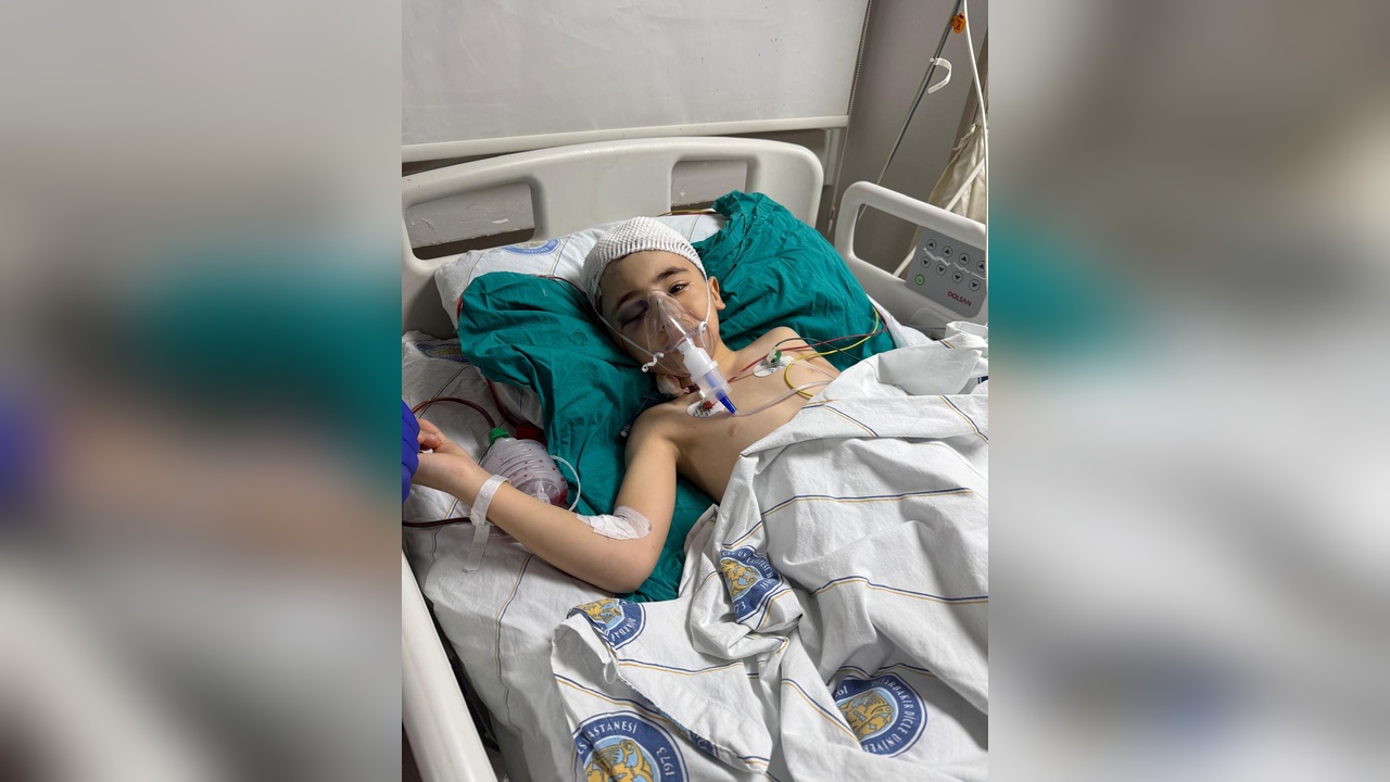 Buz Kütlesinin Düşmesi Sonrası Muhammed Emir Gözlerini Açtı