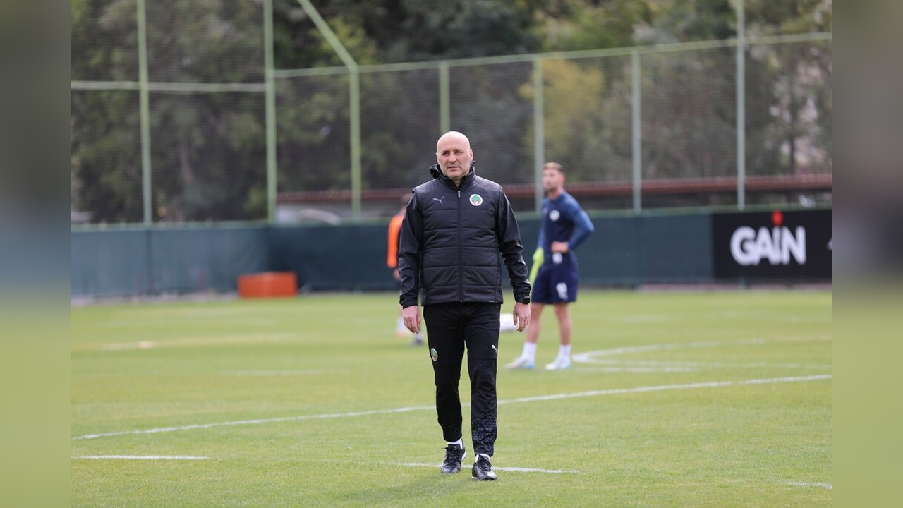 Alanyaspor, MKE Ankaragücü ile Oynayacağı Maç İçin Hazırlıklarını Tamamladı