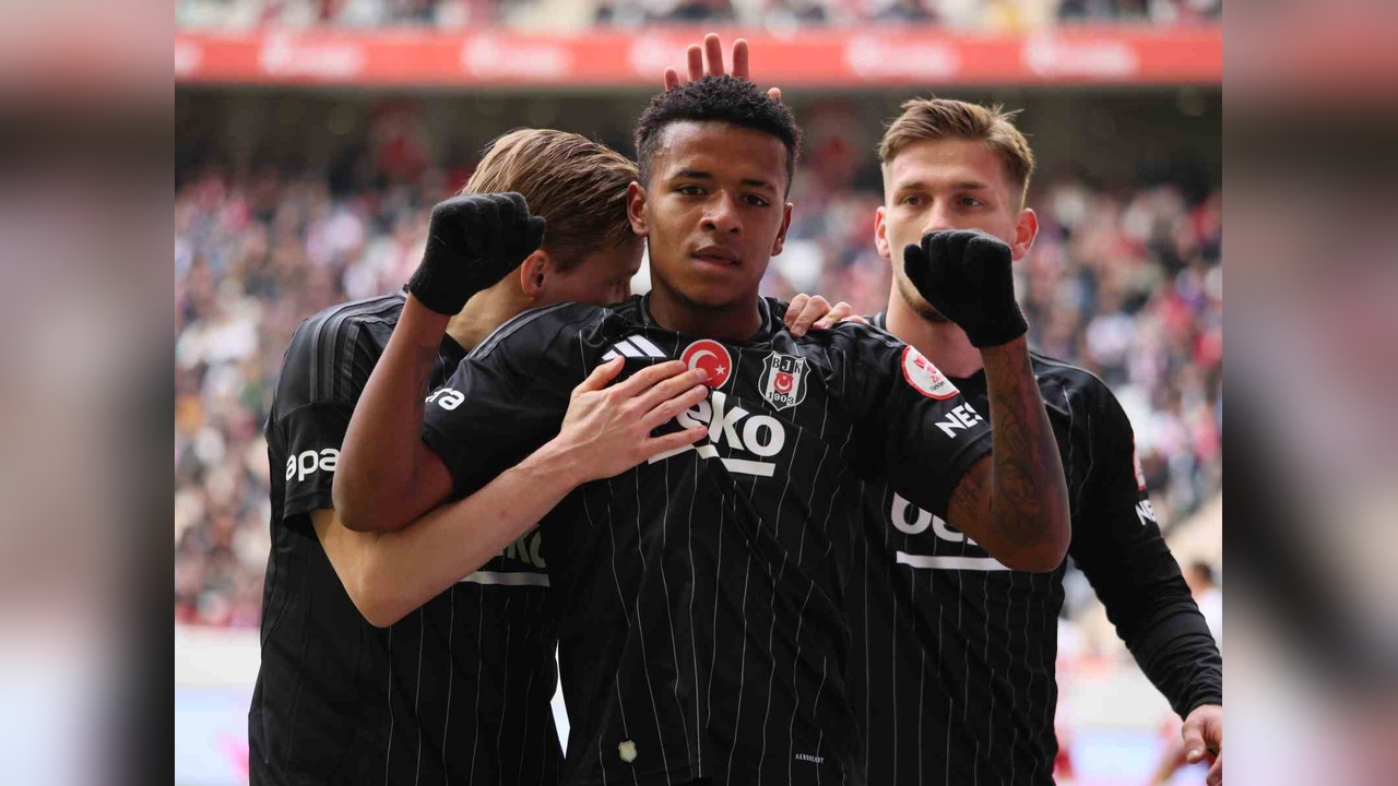 Keny Arroyo, Beşiktaş'taki İlk Golünü Kaydetti