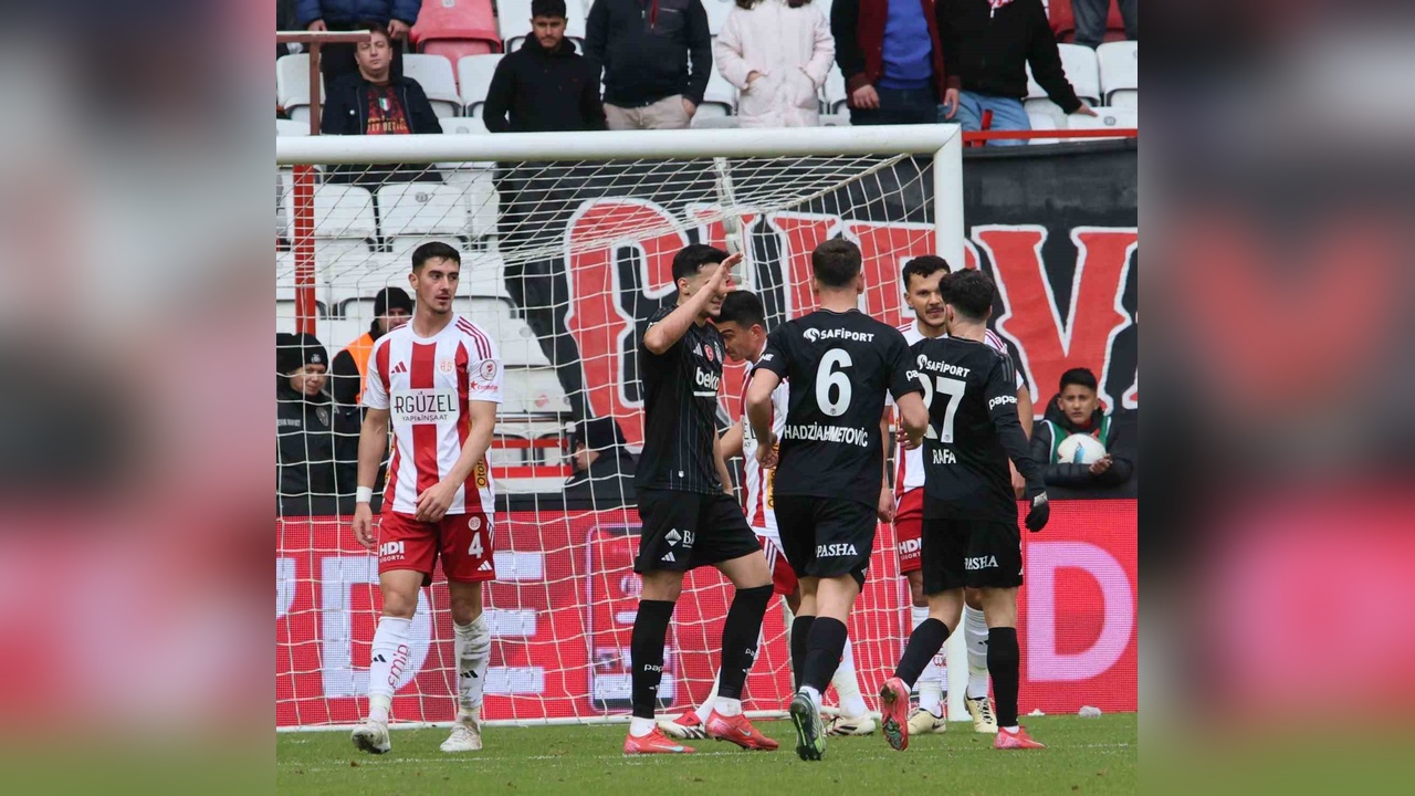 Rafa Silva'nın Gol Serisi Sürüyor