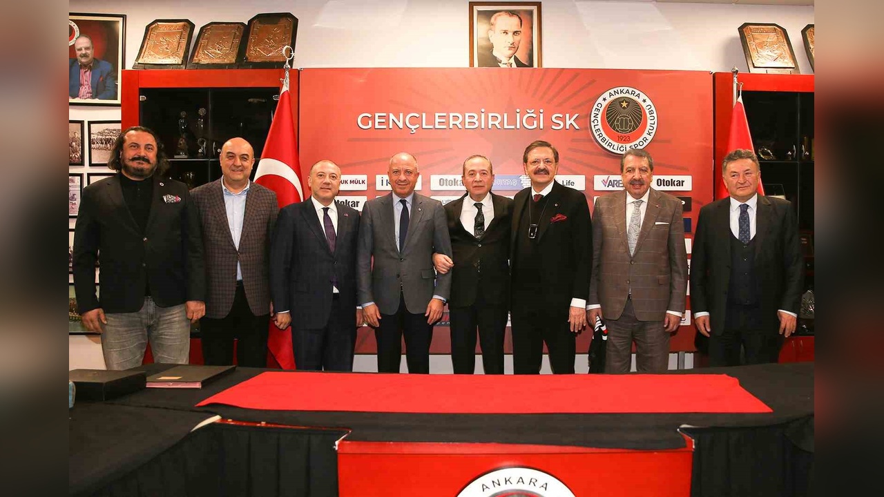 Hisarcıklıoğlu, Gençlerbirliği'ni Ziyaret Etti