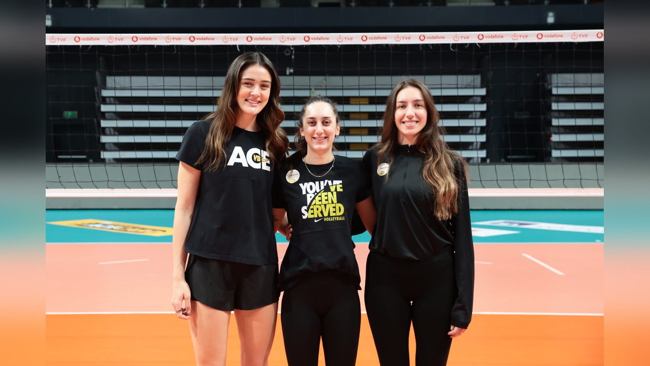 VakıfBank'tan Üç Yıldızla Yeni Sözleşme