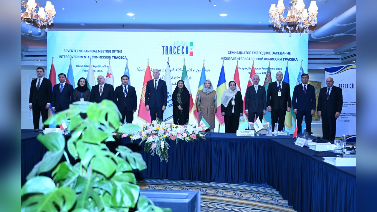 Uraloğlu, TRACECA Zirvesi'nde Türkiye'yi Temsil Etti