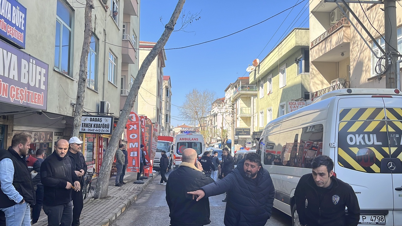 Saldırganlar otomobille geldi, bir kişi yaralandı