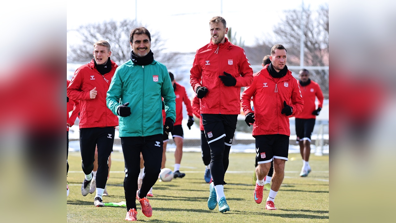 Sivasspor, Başakşehir FK ile Oynayacağı Maç İçin Hazırlıklara Girişti