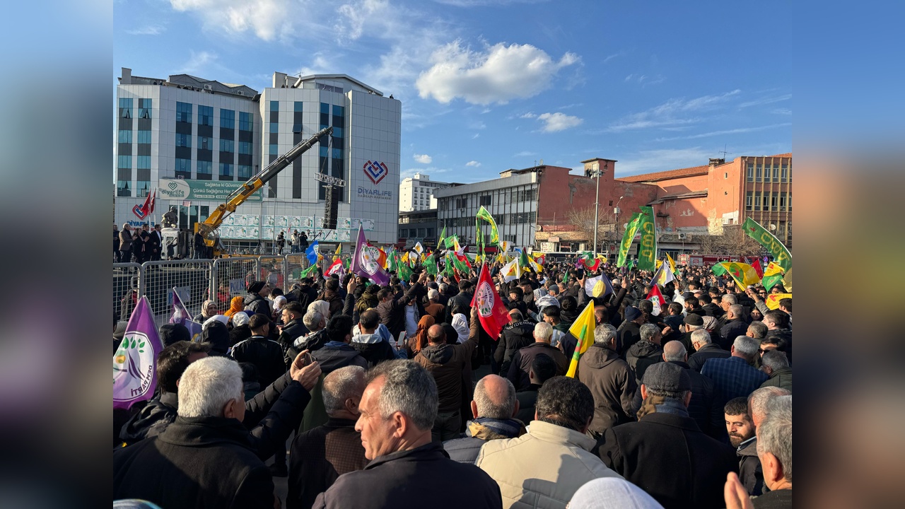 Diyarbakır'da DEM Parti Heyeti İçin Hazırlıklar Tamamlanıyor