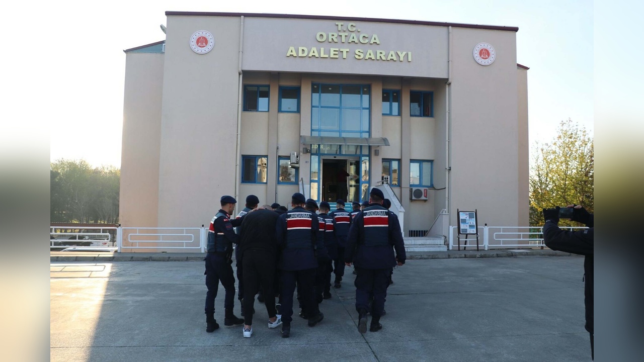 Muğla'da Tefecilikle Mücadele Operasyonu: Dört Kişi Tutuklandı