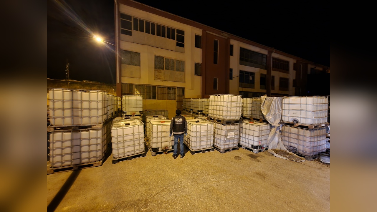 Ankara'da Kaçak Akaryakıt Operasyonu: 185 Bin Litre Ele Geçirildi