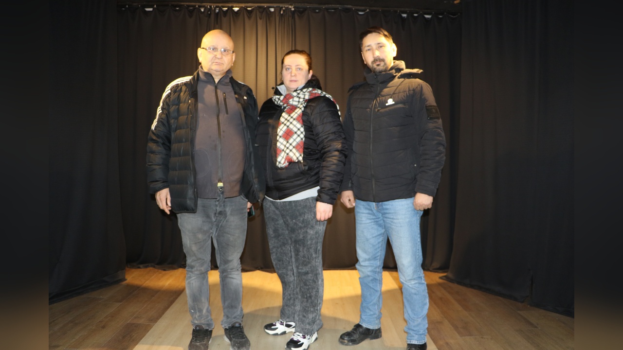 Aile Boyu Gösteriler Kendi Tiyatro Salonlarında Sahnelenecek