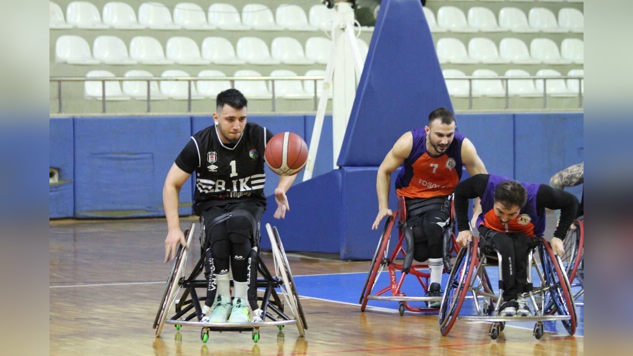 Tekerlekli Sandalye Basketbol Süper Ligi'nde Play-Off Heyecanı Devam Ediyor