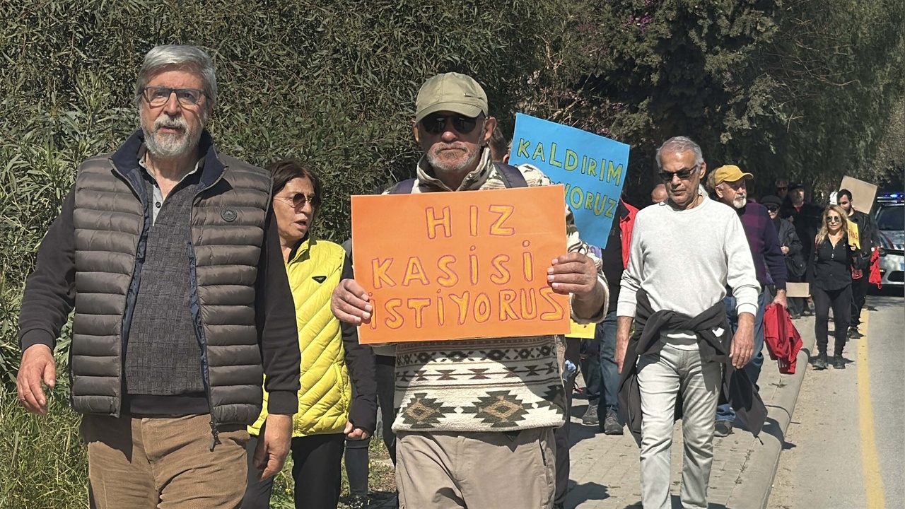 Farkındalık İçin Sessiz Yürüyüş Düzenlendi