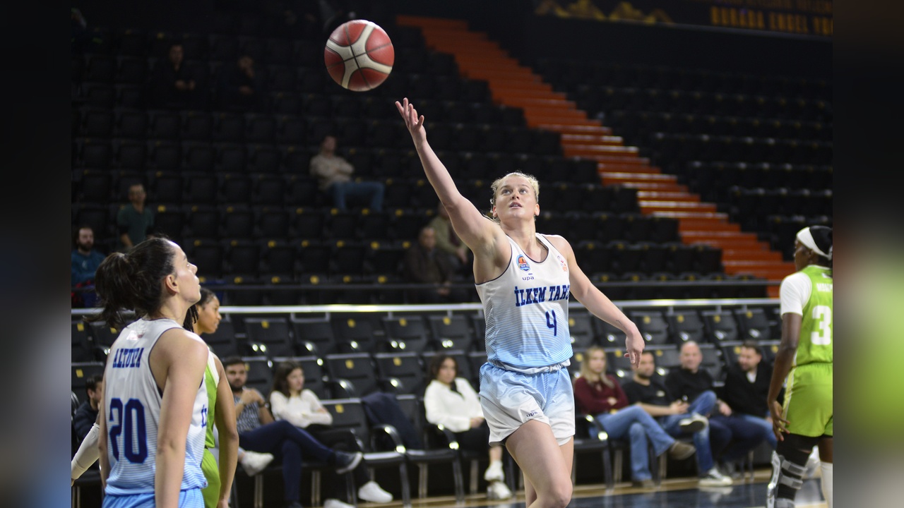 Danilos Pizza Spor, İlkem Yapı Tarsus Spor'u Zorla Geçti
