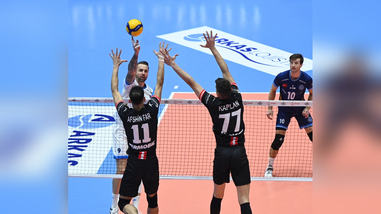 Arkas Spor, İstanbul Gençlik Spor'u 3-0 Mağlup Etti