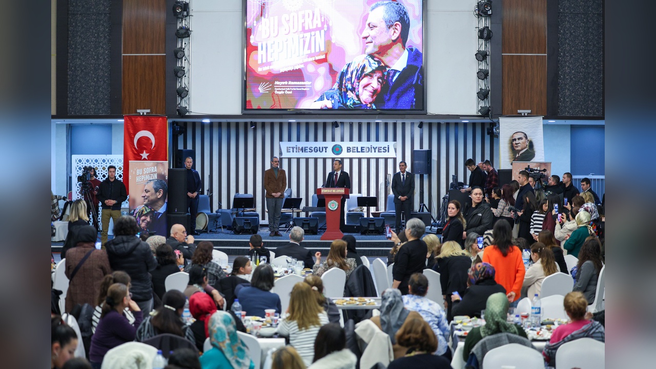 İftar Sofralarında Siyaset Dili Tartışmaları Devam Ediyor