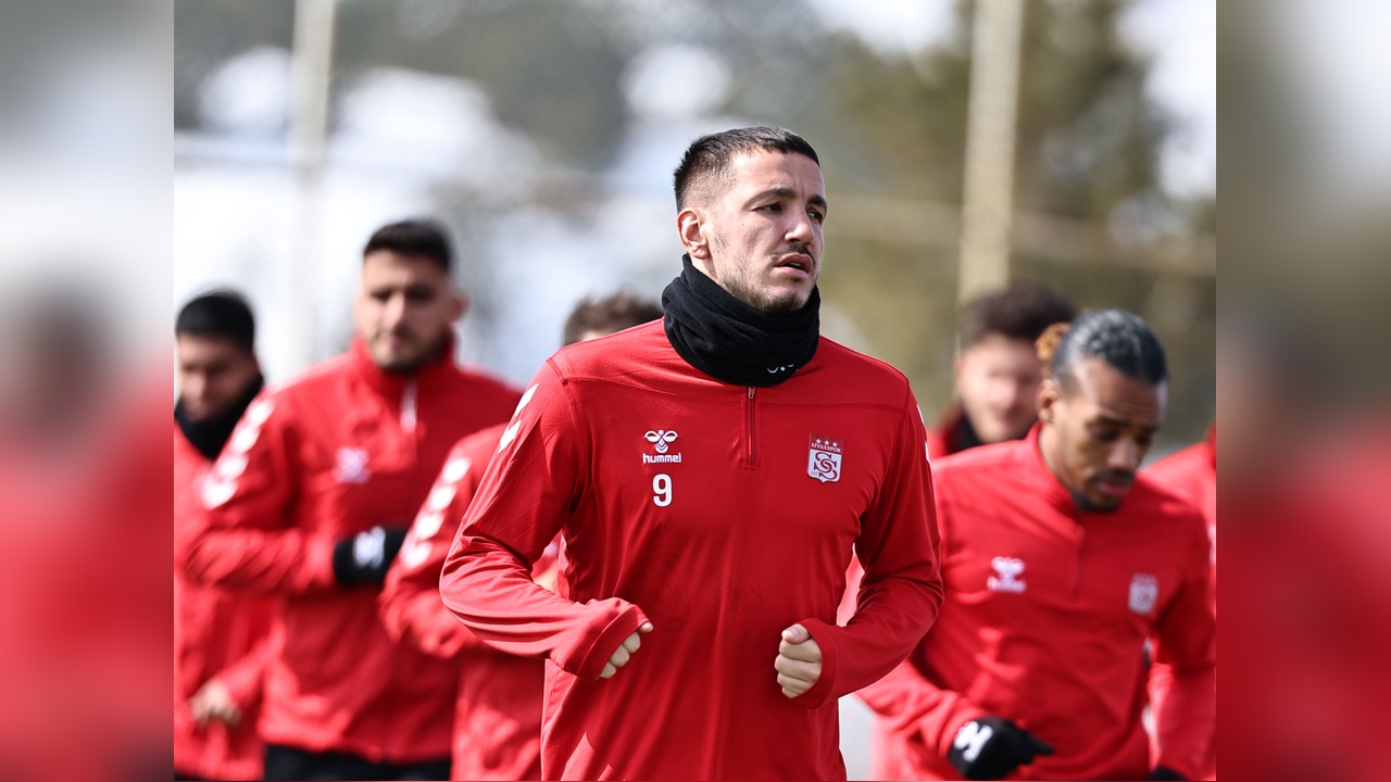 Sivasspor, Başakşehir ile karşılaşmaya odaklandı