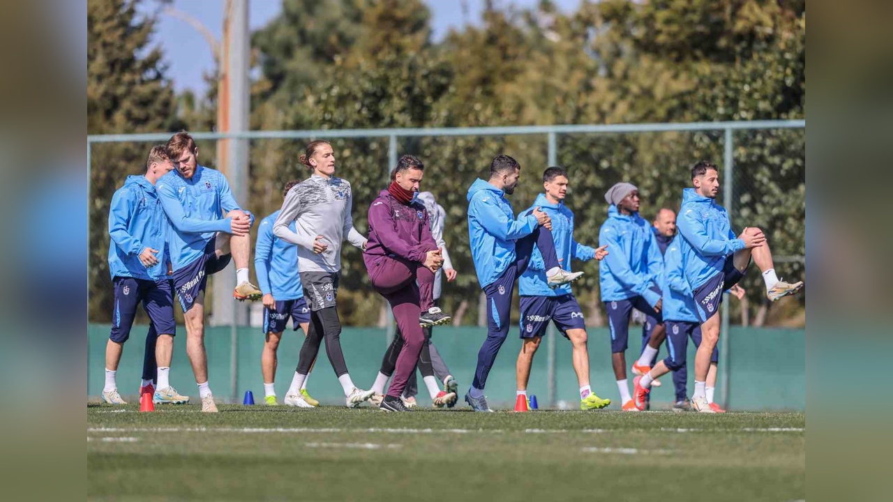 Trabzonspor, Konya'ya 5 Eksikle Seyahat Etti