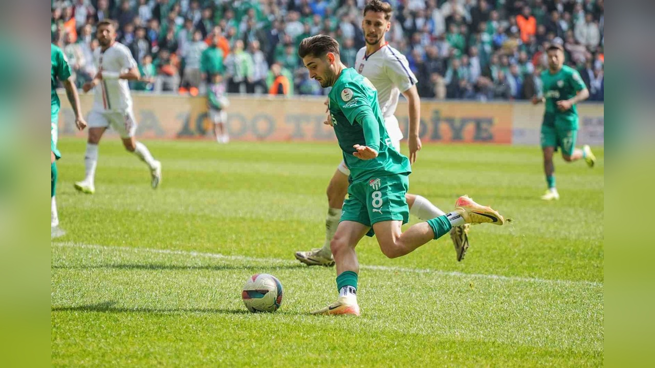 Bursaspor ve Silifke Belediyespor Berabere Kaldı