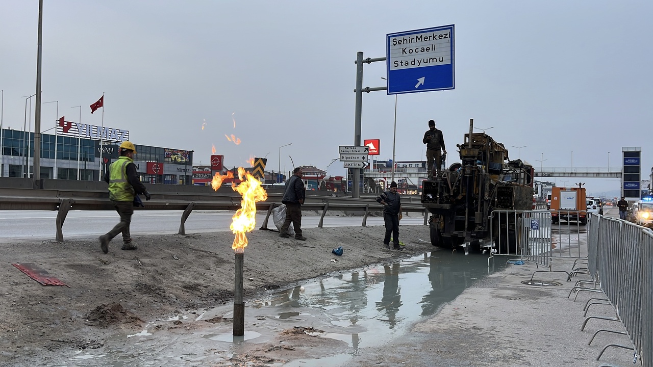 Metan Gazı Yangınına Yakın Bölgeden Yeni Gaz Açığa Çıktı