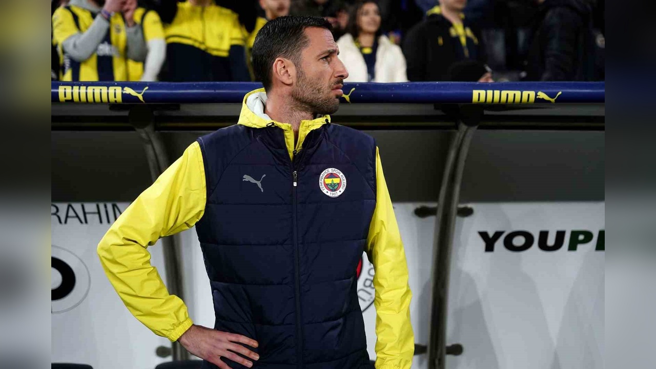 Fenerbahçe, Antalyaspor'u Zorluyor