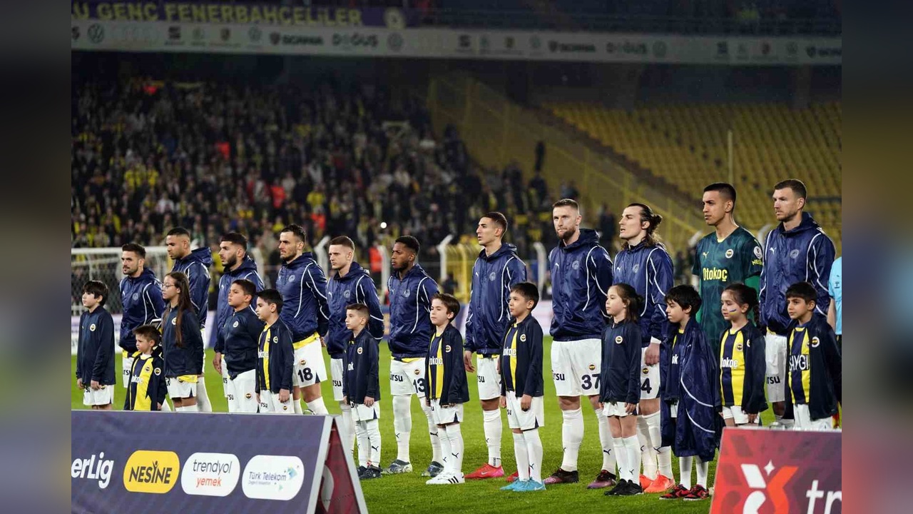 Mourinho, Antalyaspor Maçında Kadroda Değişiklikler Yaptı