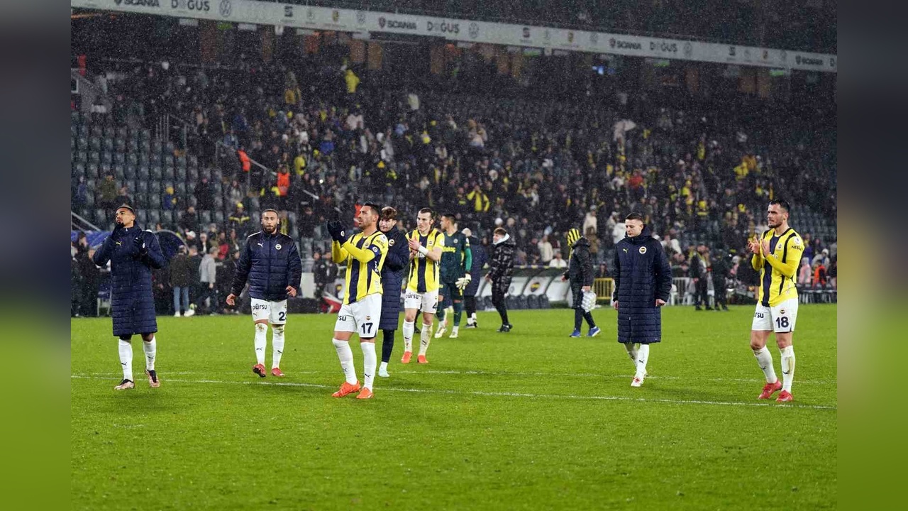 Fenerbahçe, Antalyaspor'u 6. Kez Yendi