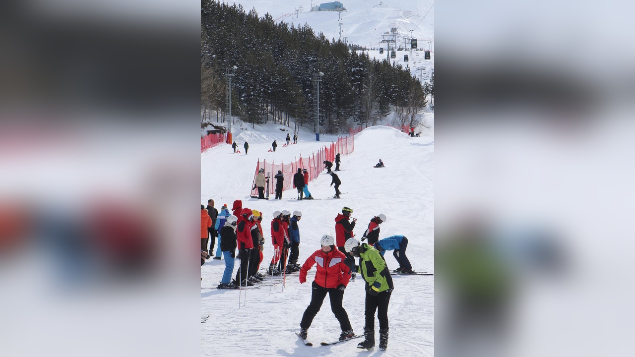 Palandöken'de Avrupa Gençlik Kayak Festivali Düzenlendi