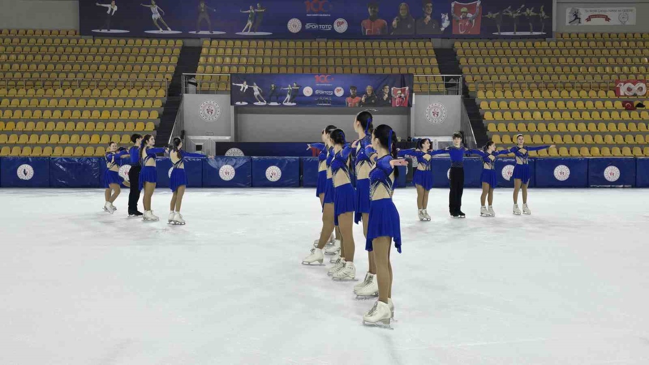 Dünya Arenasına Çıkmaya Hazırlanan Takımın Başarısı