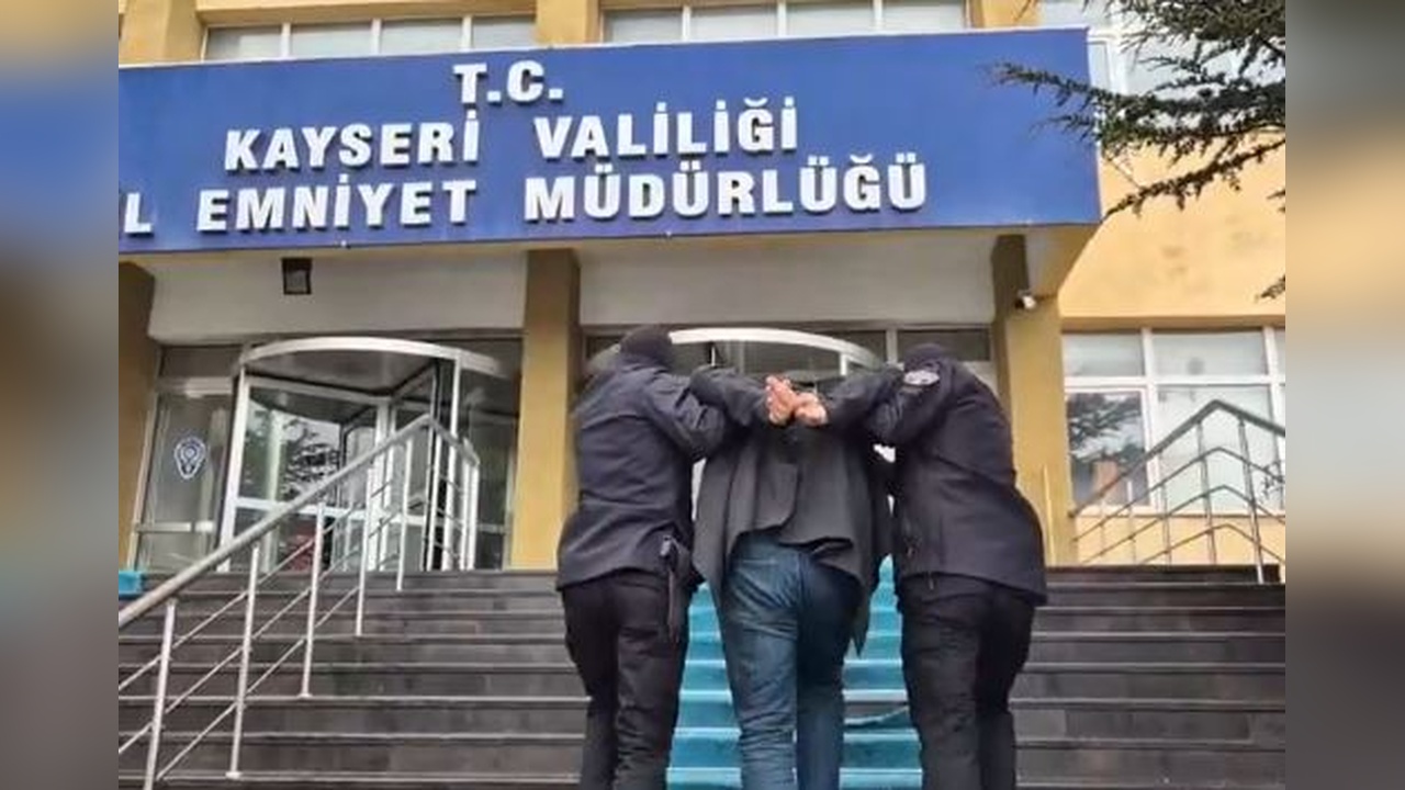 FETÖ'nün Akademisyen Sorumlusu Kayseri'de Ele Geçirildi
