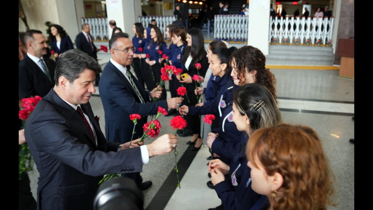 Bakırköy Adliyesi'nde El İşi Faaliyetleri Sergisi Düzenlendi