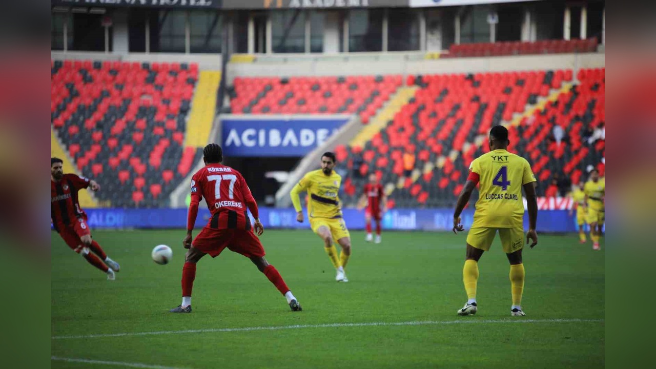 Gaziantep FK, Eyüpspor'u 3-1 Mağlup Etti