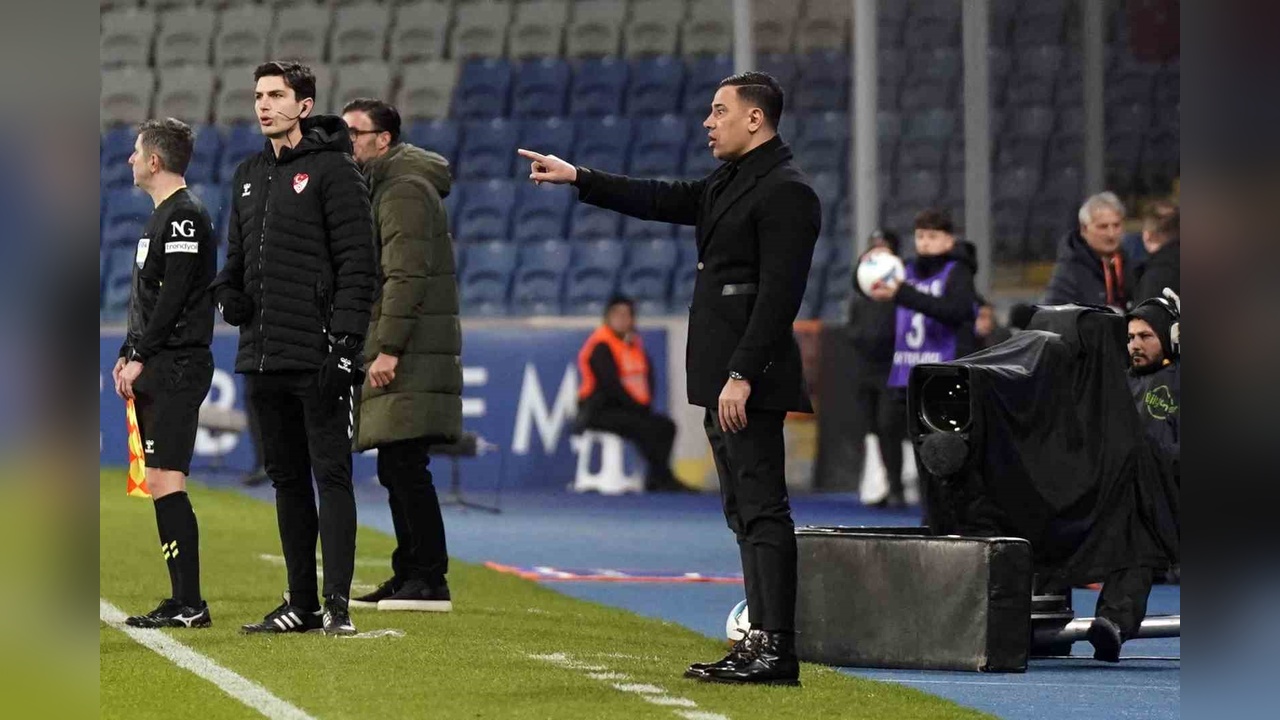 Başakşehir, Sivasspor'u 1-0 Mağlup Etti